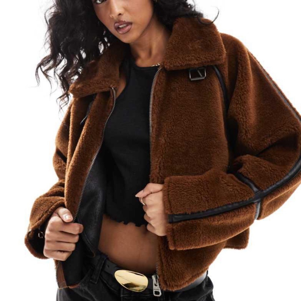 Pull&Bear shearling jacket with faux leather seam detail in brown - M